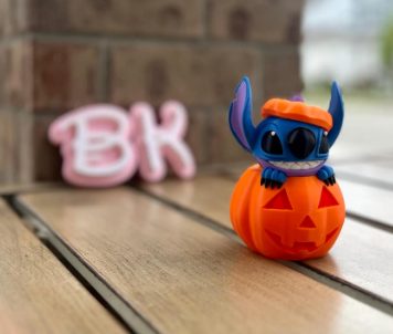 #334 Stitch Tea Light — vue 3