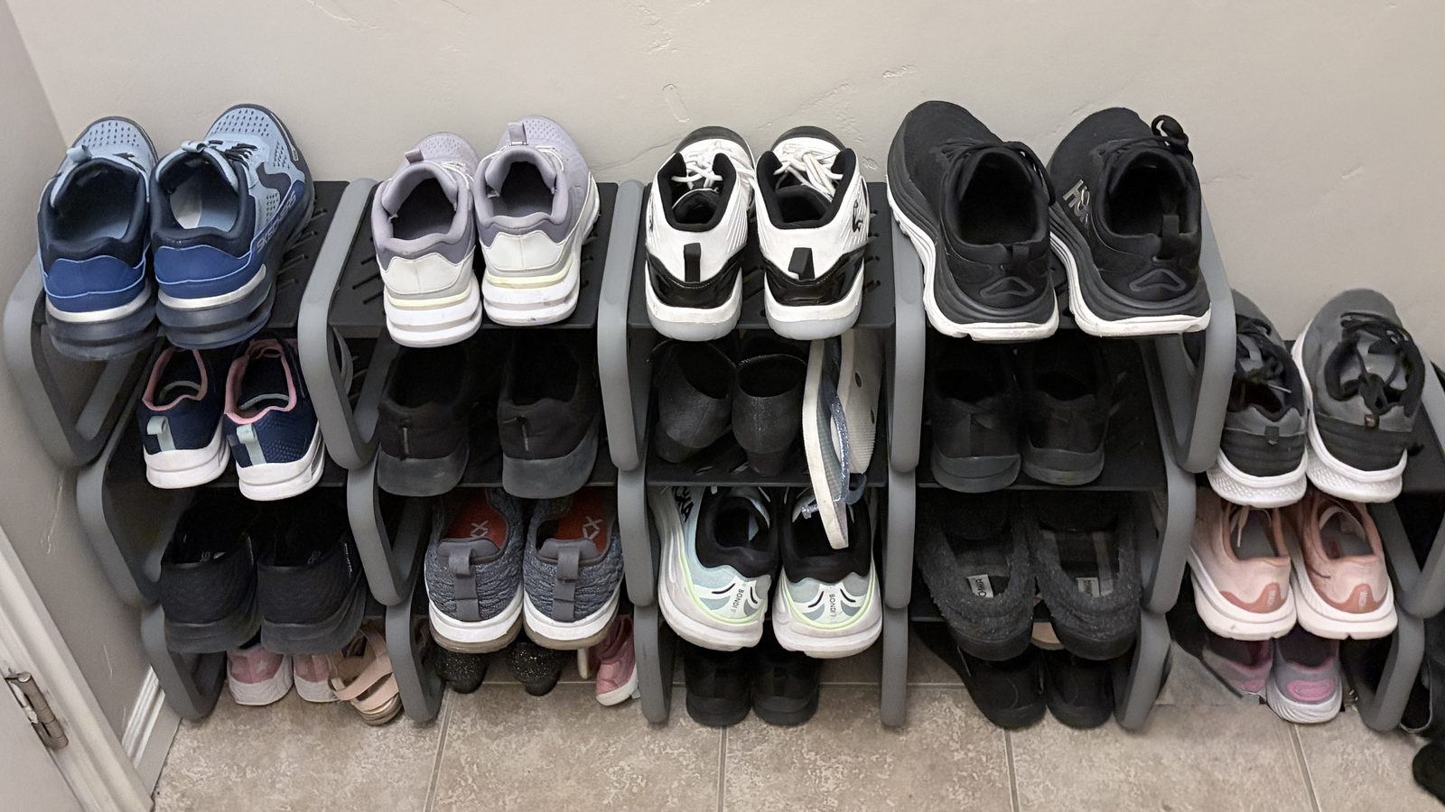 #347 Shoe Rack Stackable — vue 3
