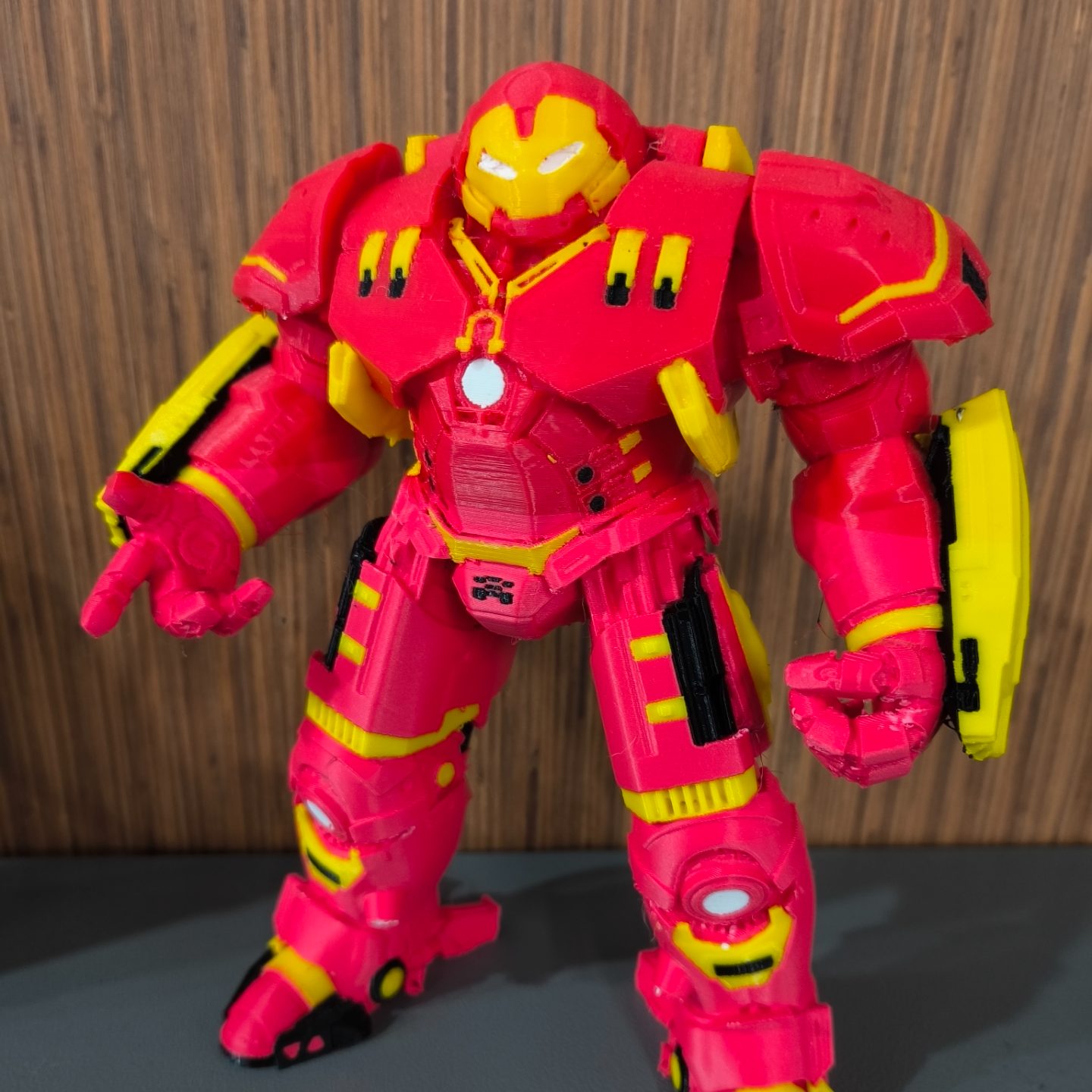 #377 4-Colored HULKBUSTER by Bambulab X1CC — vue 3