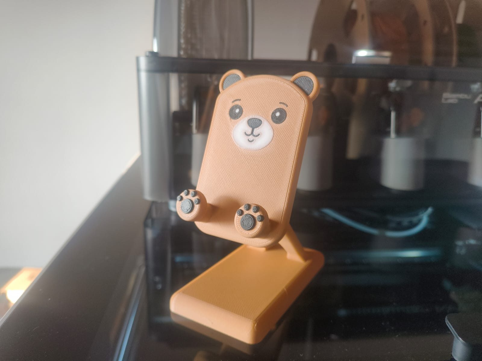 #378 Cute Bear Phone Holder — vue 2