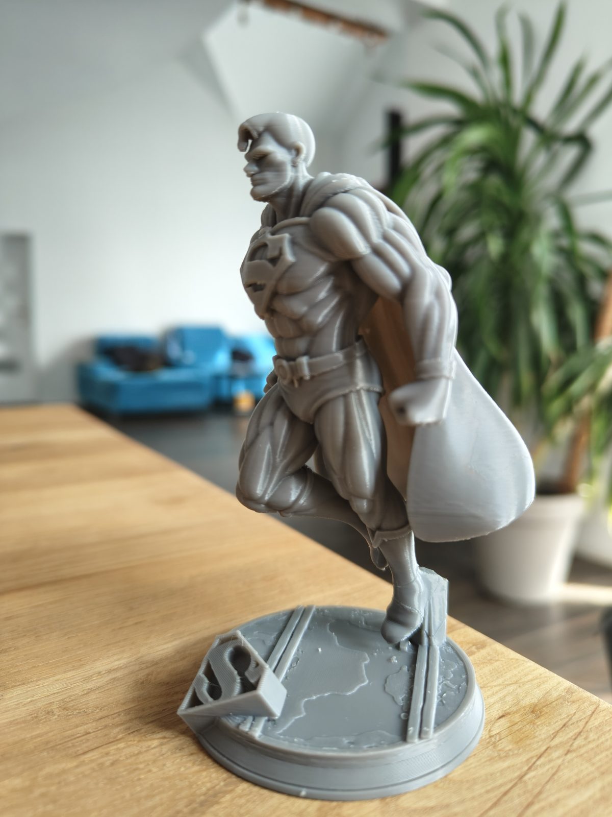 #391 Superman figure — vue 4