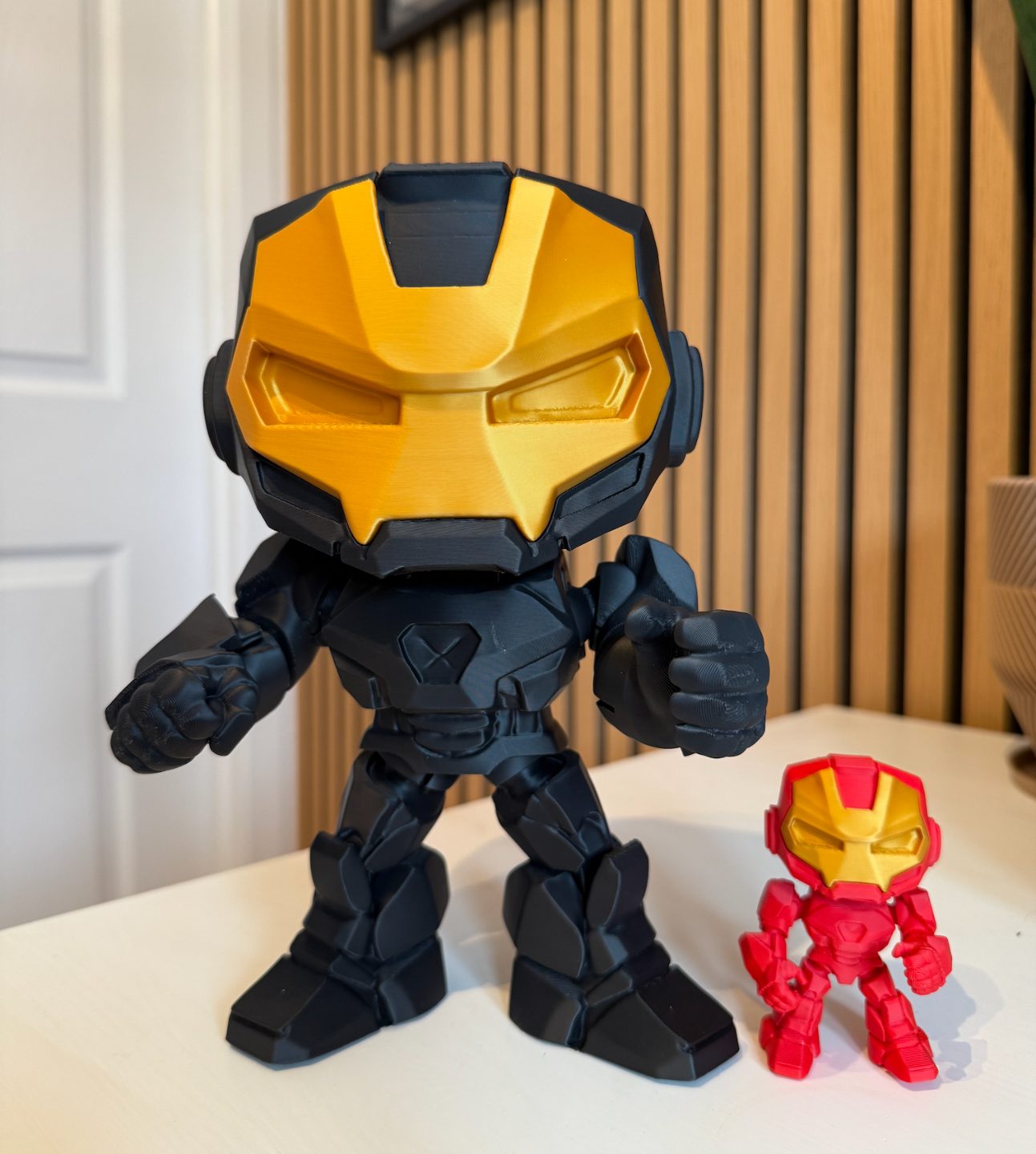 #394 Fully Articulated Titan Man V2 Action Figurine — vue 4