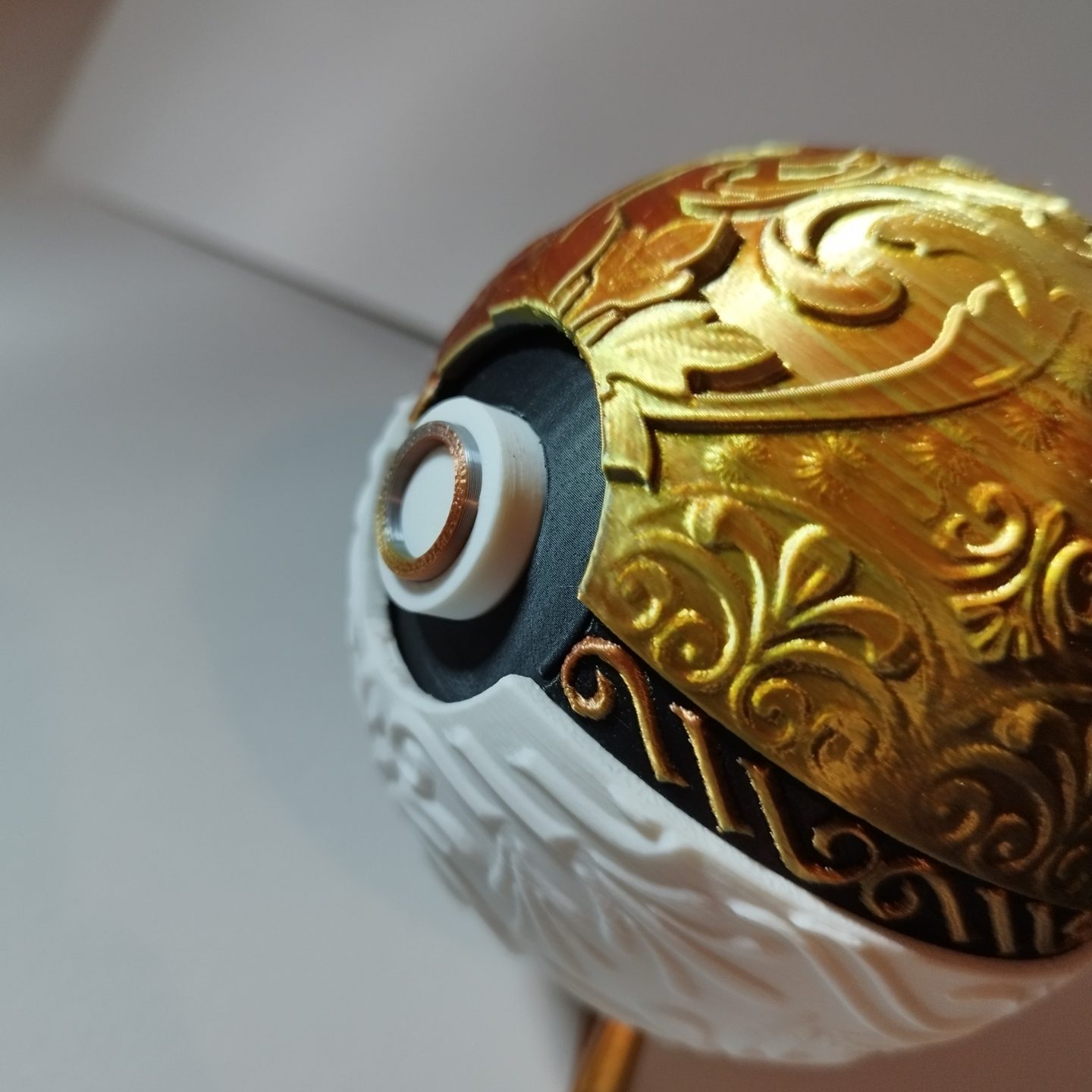 #395 Ornamental Pokeball — vue 11