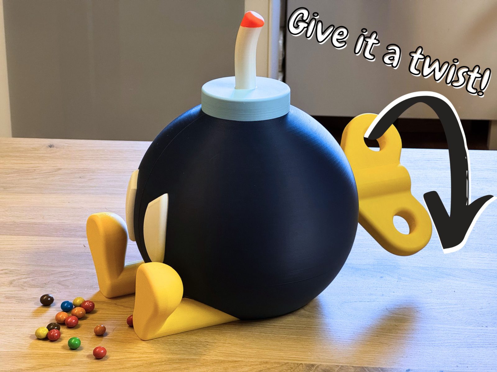#400 Bob-omb Candy Dispenser — vue 1