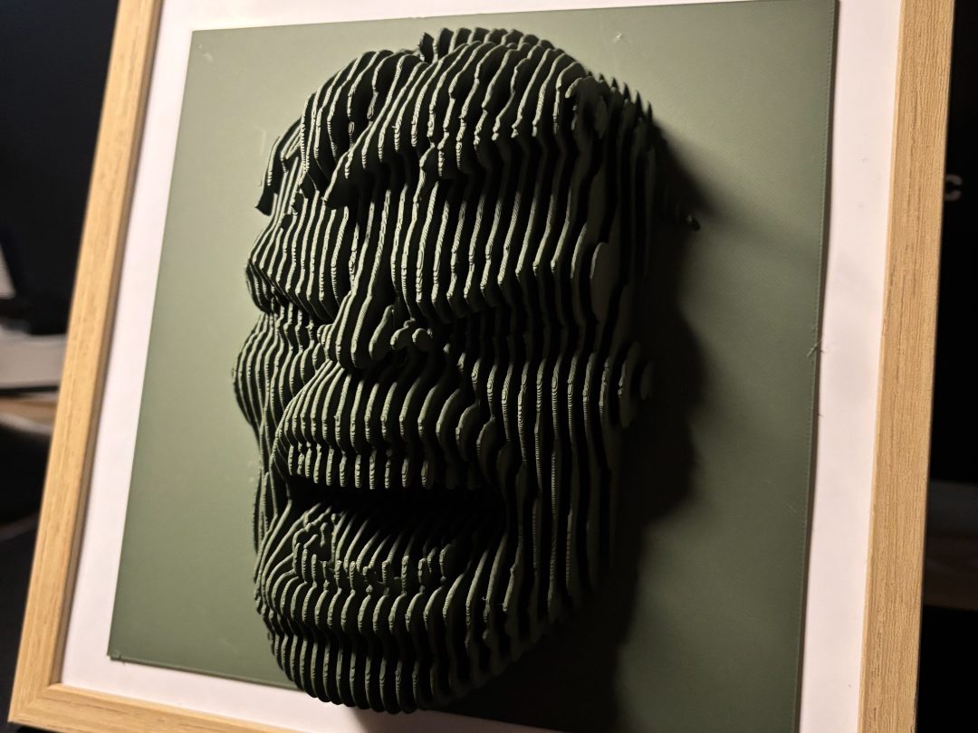 #430 Hulk layered sculpture — vue 4