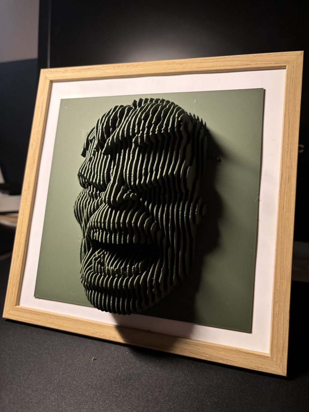 #430 Hulk layered sculpture — vue 5