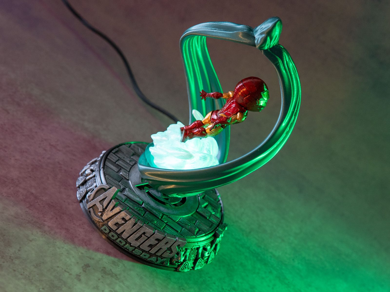 #444 Mini Ironman x Dr. Doom Stand (Maglev) - Marvel — vue 7