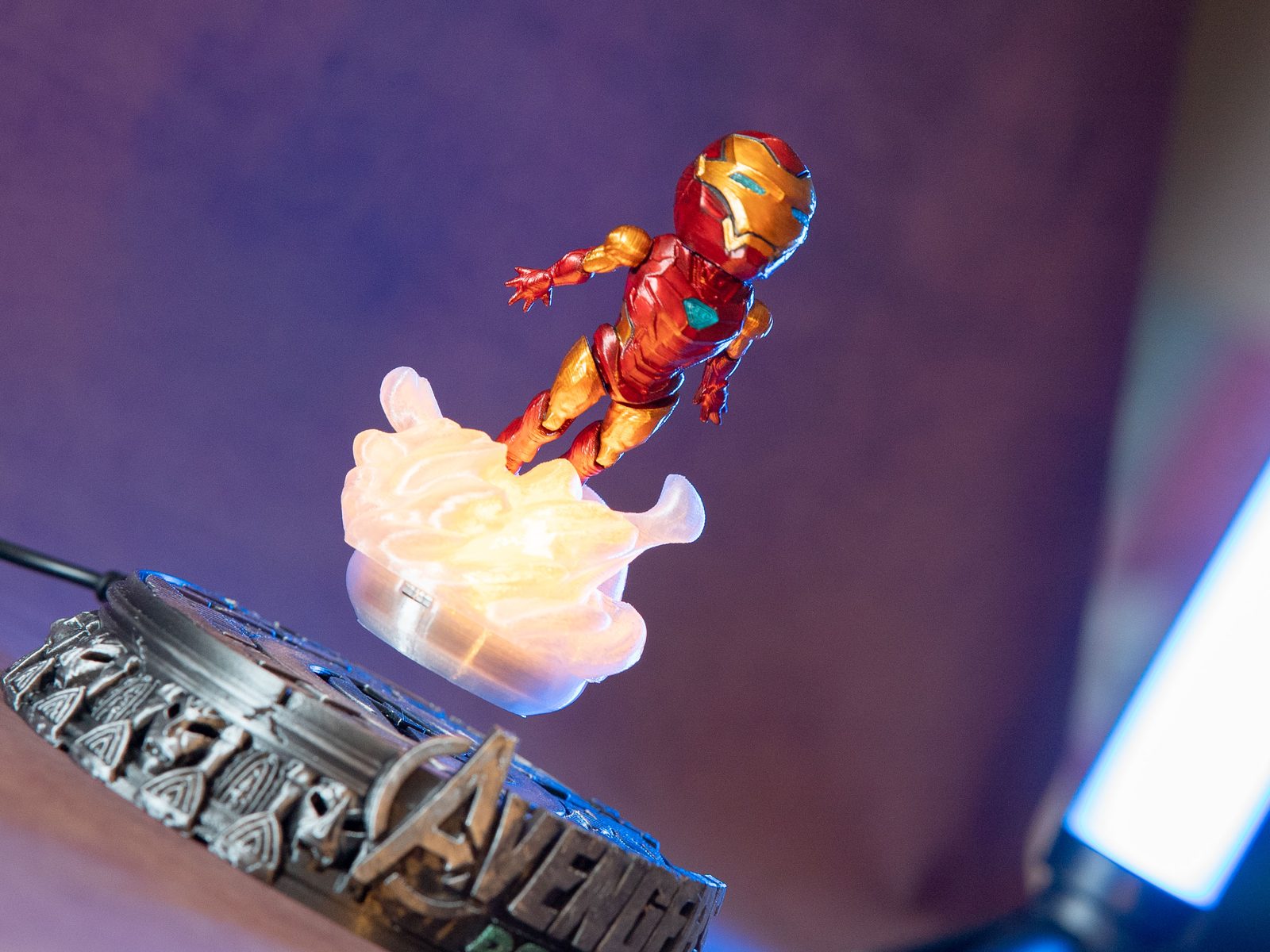 #444 Mini Ironman x Dr. Doom Stand (Maglev) - Marvel — vue 17