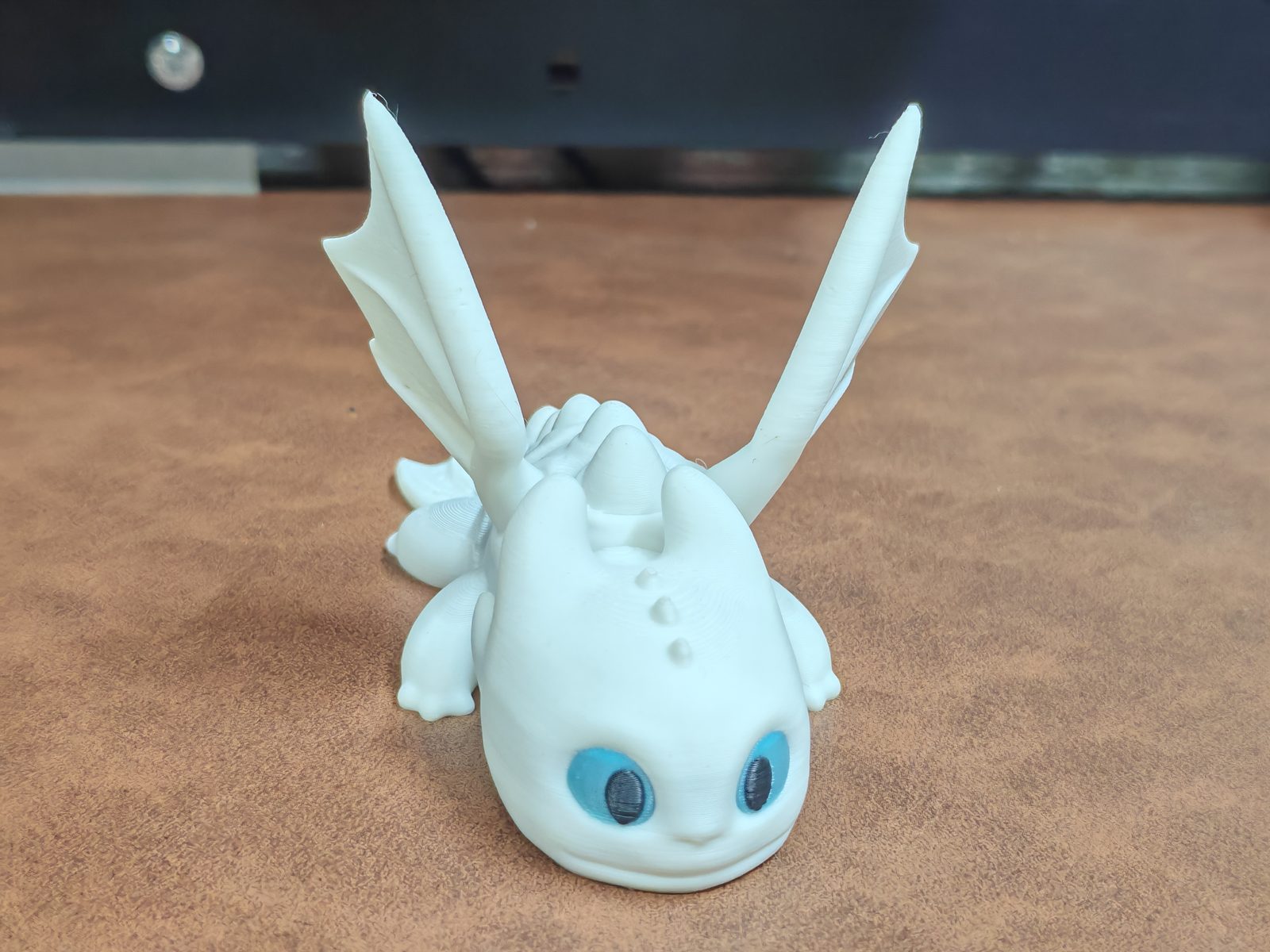 #450 Toothless Dragon-Light Fury (Keychain) — vue 10