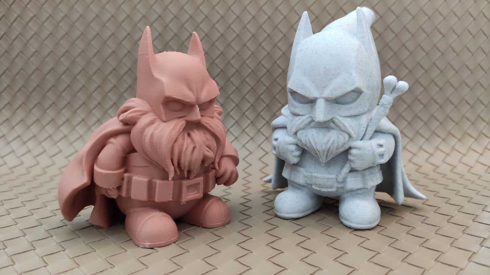 #534 Batman - Garden Gnomes (2pcs) — vue 7