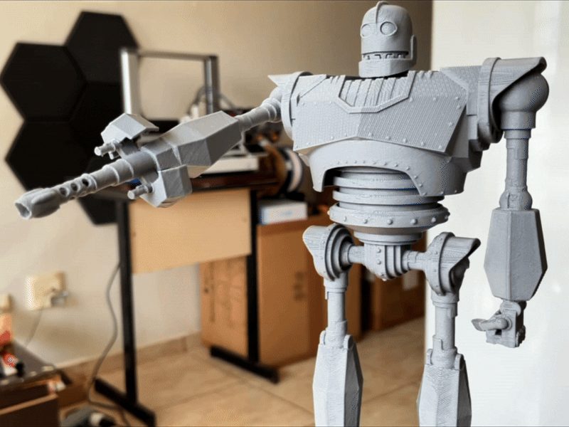 #534 IRON GIANT Attack Mode — vue 2