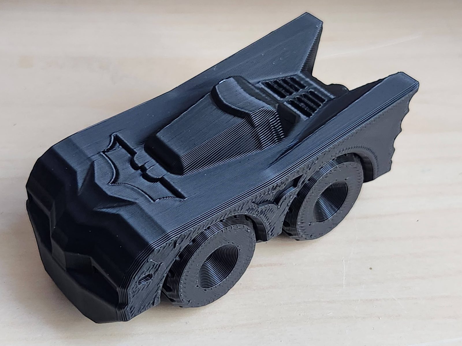 #536 Fixum Dude Motors PiP Batmobile — vue 4