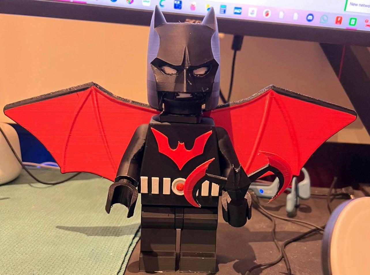 #540 Brick Batman Beyond Figure — vue 3