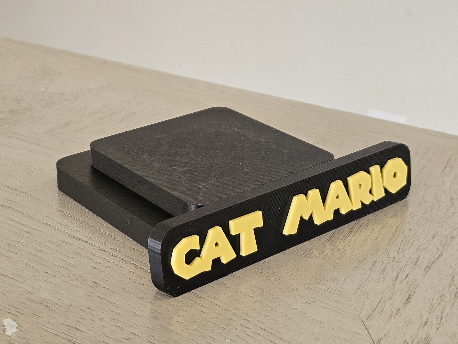 #544 Cat Mario Stand - AMS — vue 3