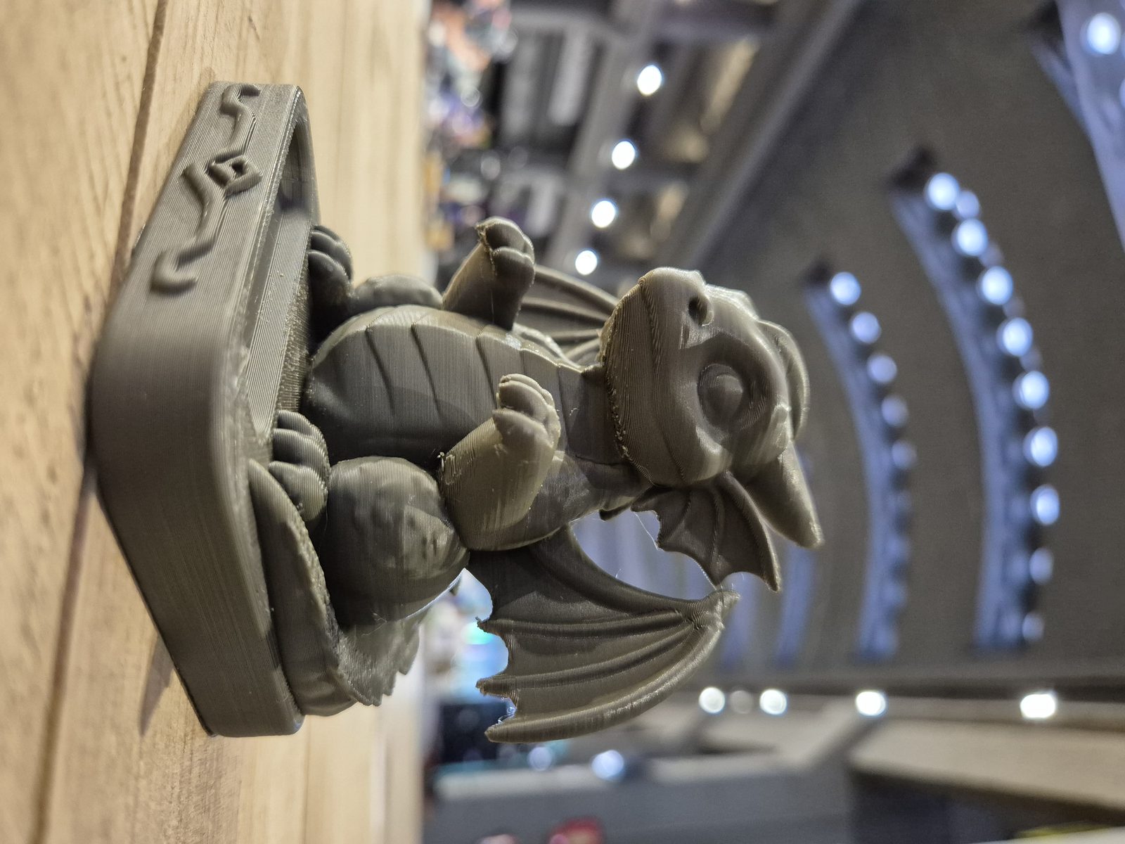 #565 Dragon Statue — vue 3