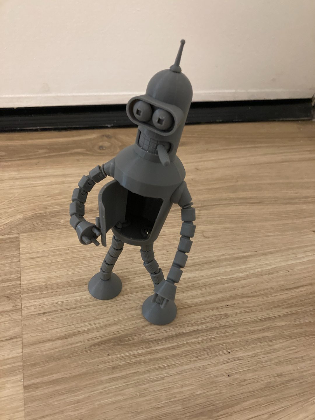 #633 Bender Figurine (Modular, No Glue Required) — vue 3