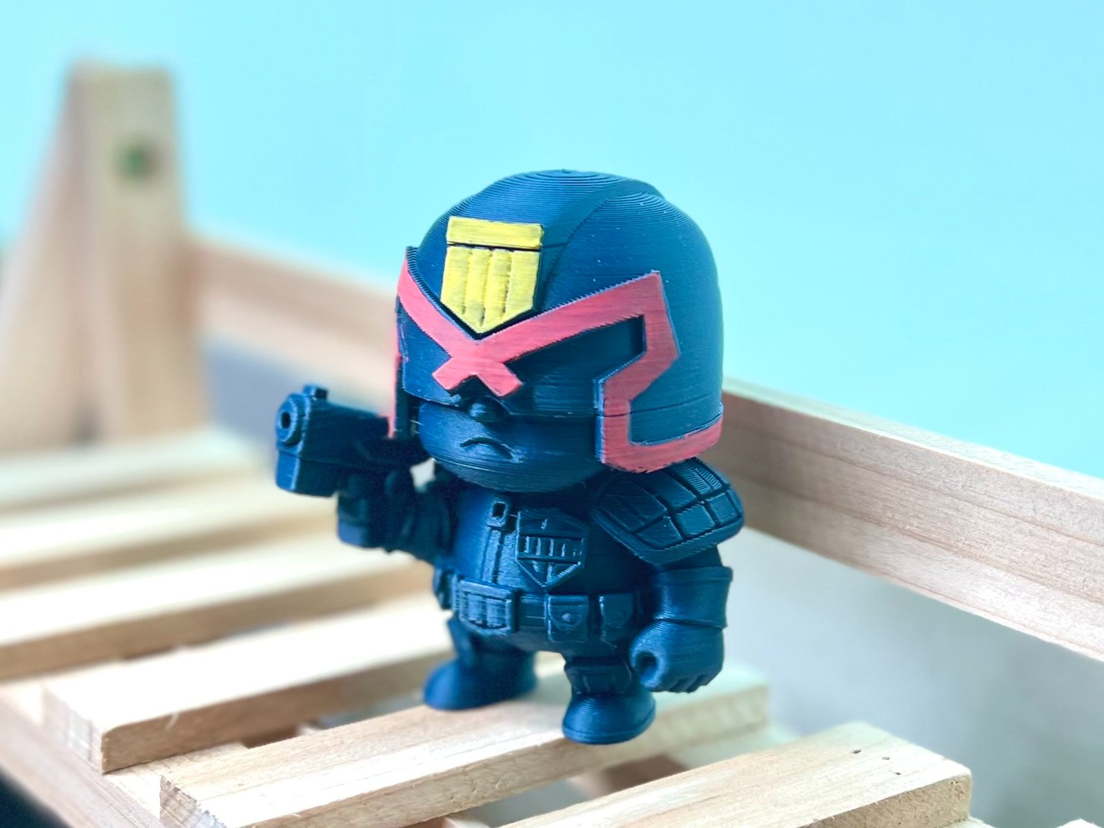 #641 Cute Judge Dredd — vue 3