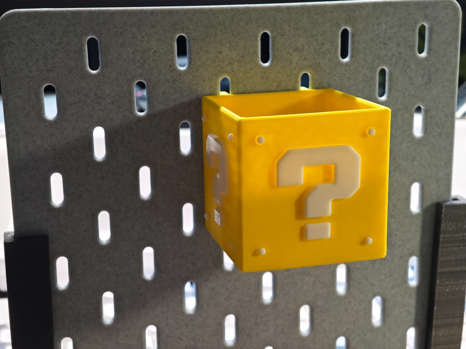 (65*65*65) IKEA Skadis Mario Question mark box宜家马里奥问号盒子（65*65*65） — vue 1