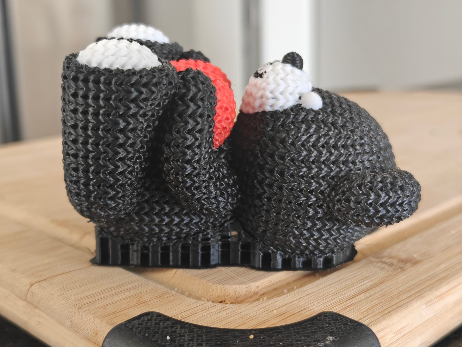 #697 Knitted Valentine's Day Teddy Bear — vue 3