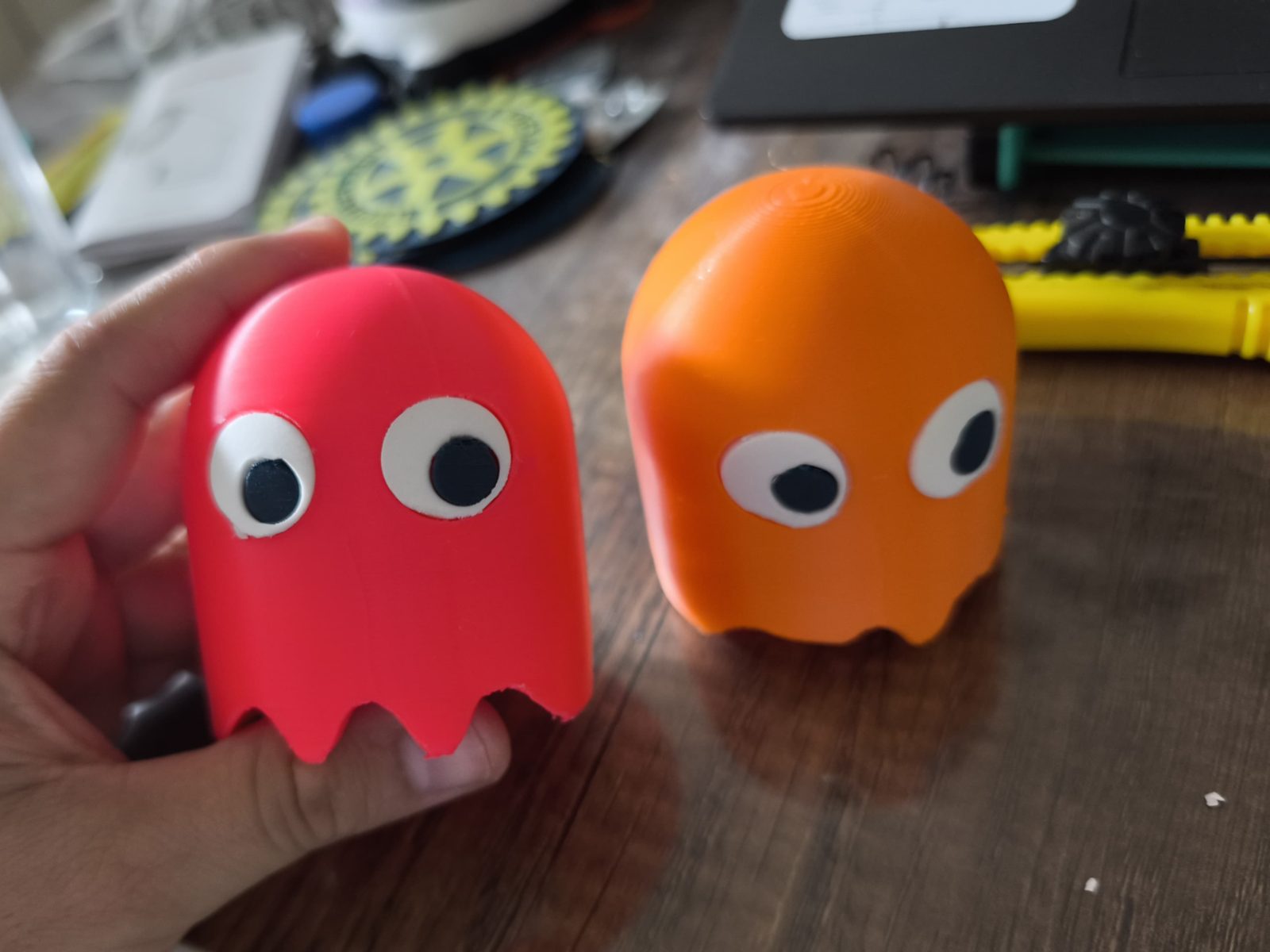 #716 Pacman ghost o AMS — vue 3