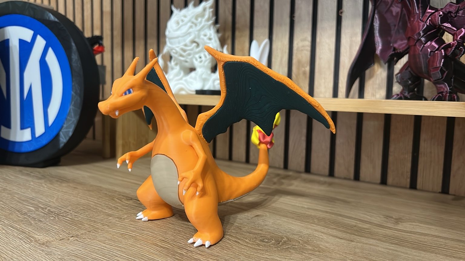 #721 Pokemon_Charizard_ — vue 3