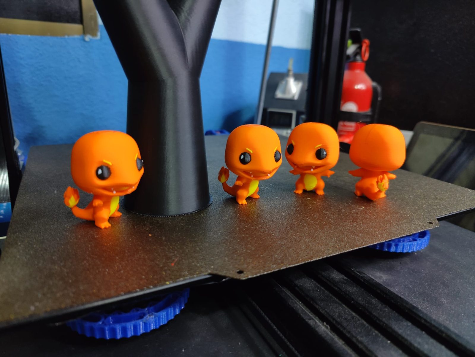 #789 Charmander Funko 4 colores — vue 7