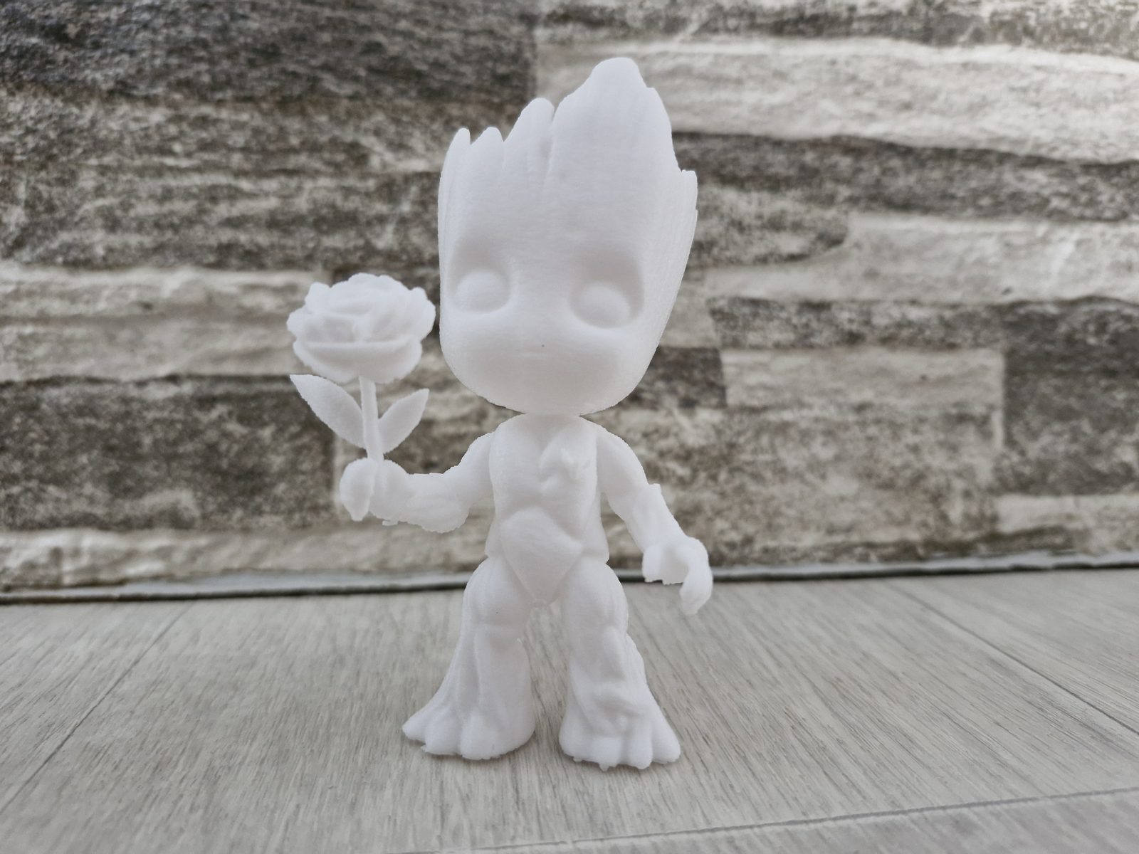 #793 3D Printed Teenage Groot with Flower — vue 5