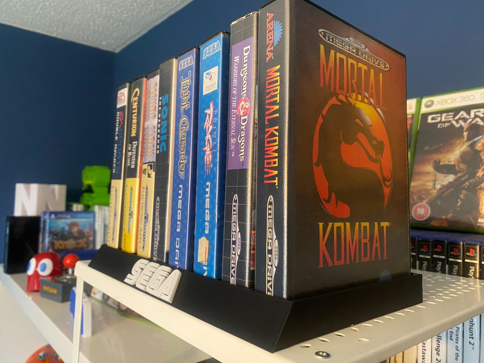 8 Slot Sega Megadrive Display Stand Games Holder — vue 1