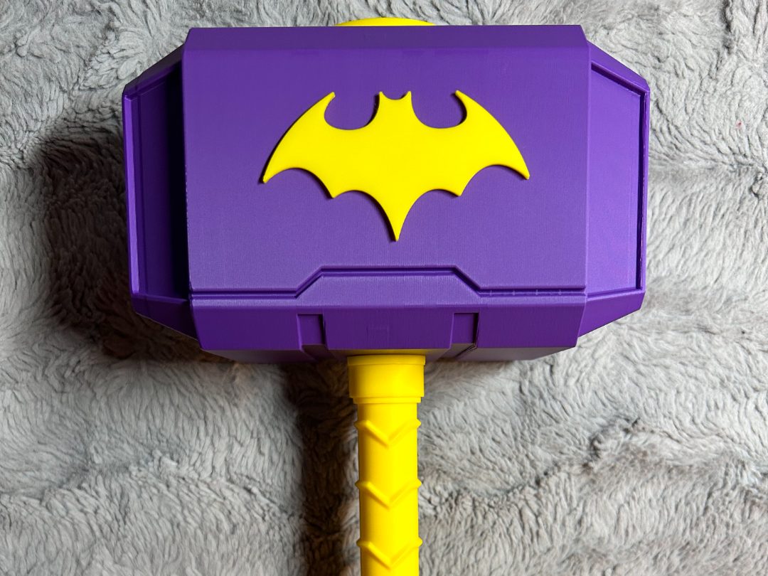 Batgirl LOGO for Thor's Hammer — vue 1