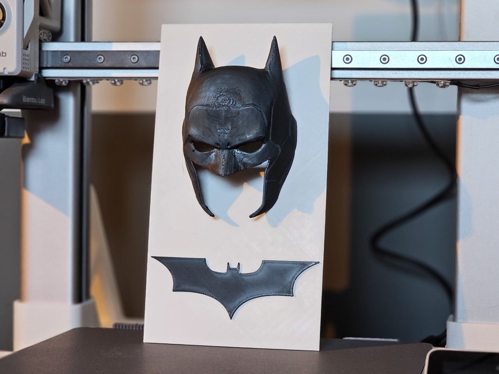 Batman 3D Wall Art - Iconic Mask & Emblem — vue 1