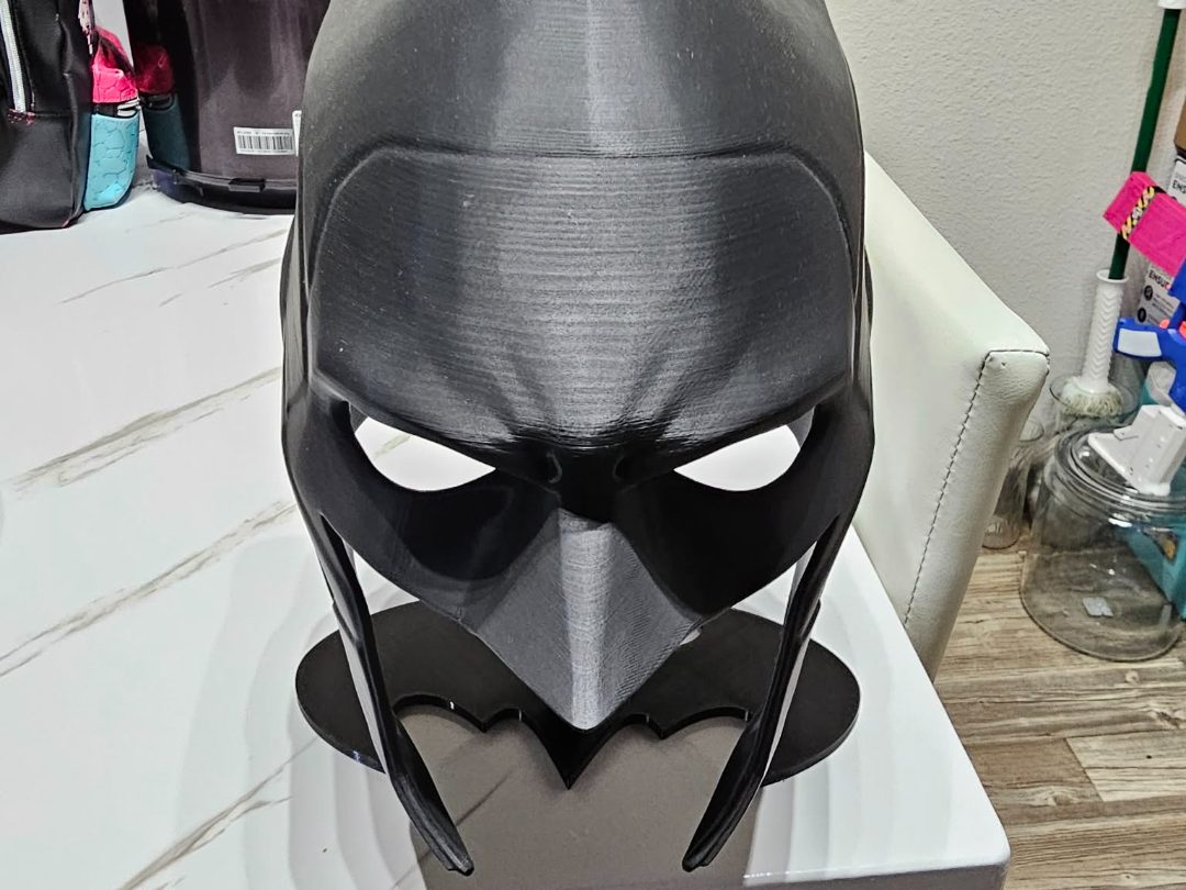 Batman Helmet Stand — vue 1