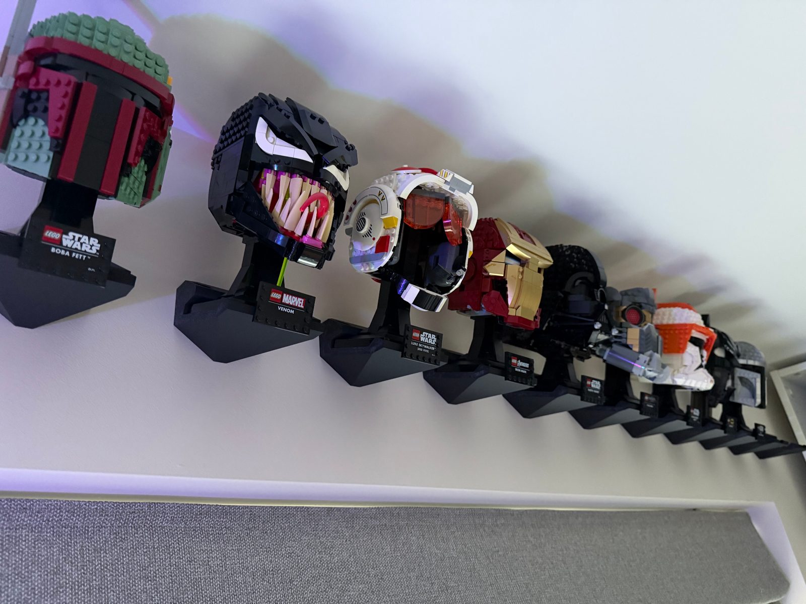 Brick Helmet/Mask/Head Wall Mount — vue 1