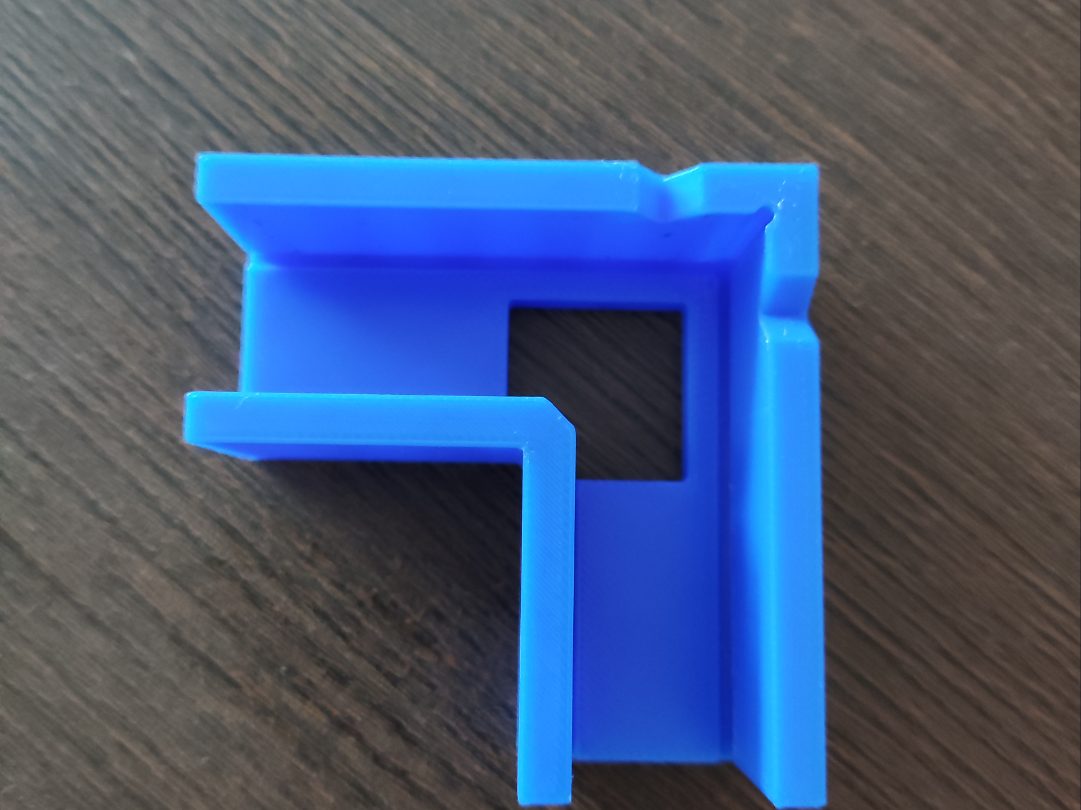 corner clamp, board 18mm — vue 1