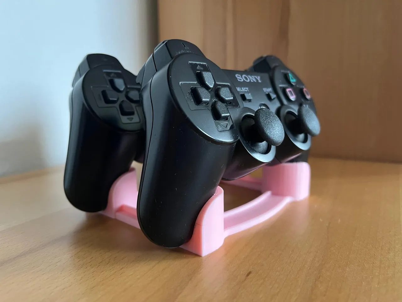 Dual PS2/PS3 DualSense Controller Stand — vue 1