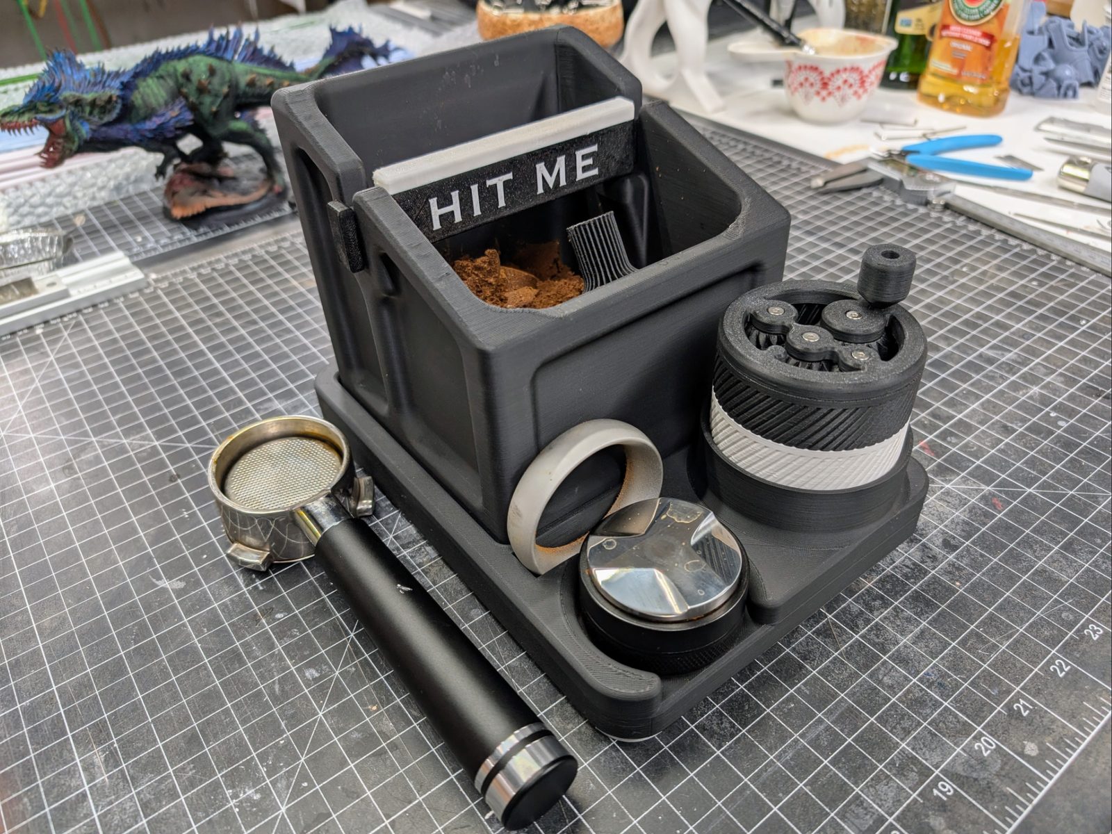 Espresso knock box and organizer tray — vue 1