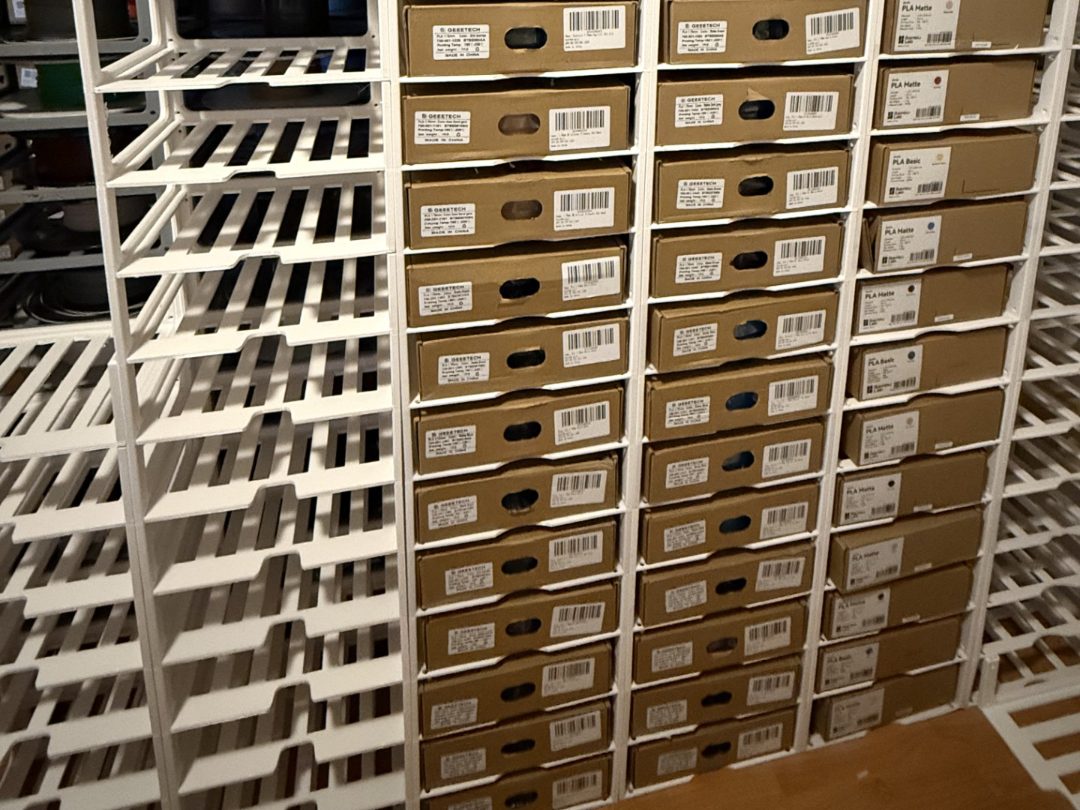 Filament Rack System (Spool & Filament Holder) — vue 1