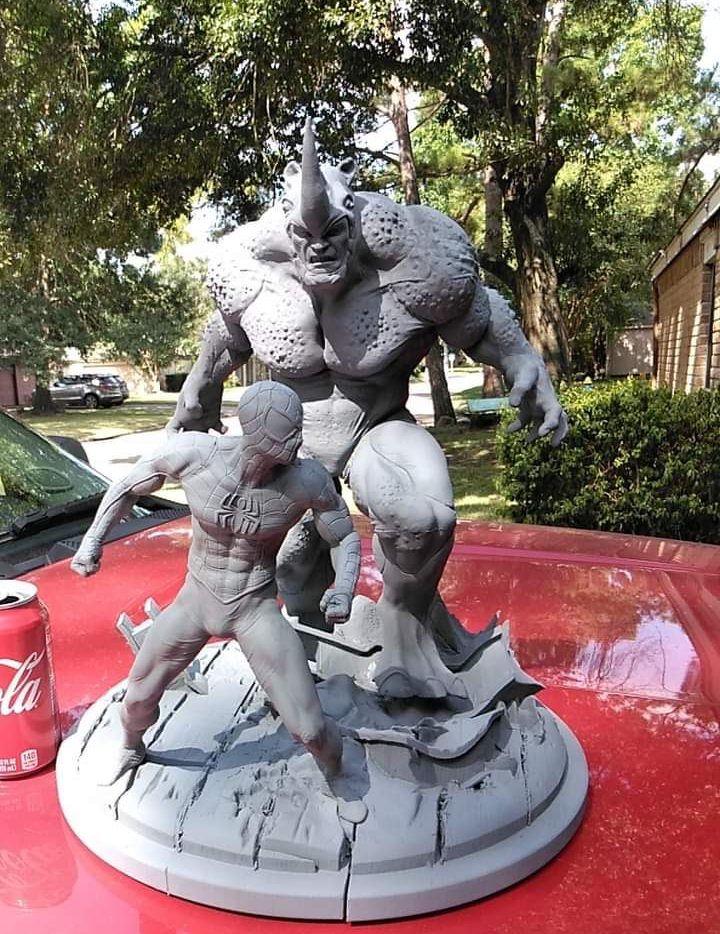 Fragmintz RHINO VS SPIDERMAN — vue 1