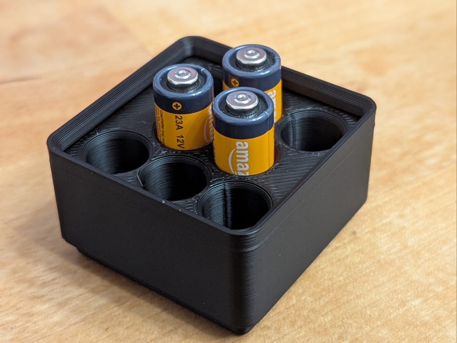 Gridfinity Battery Holder A23 — vue 1