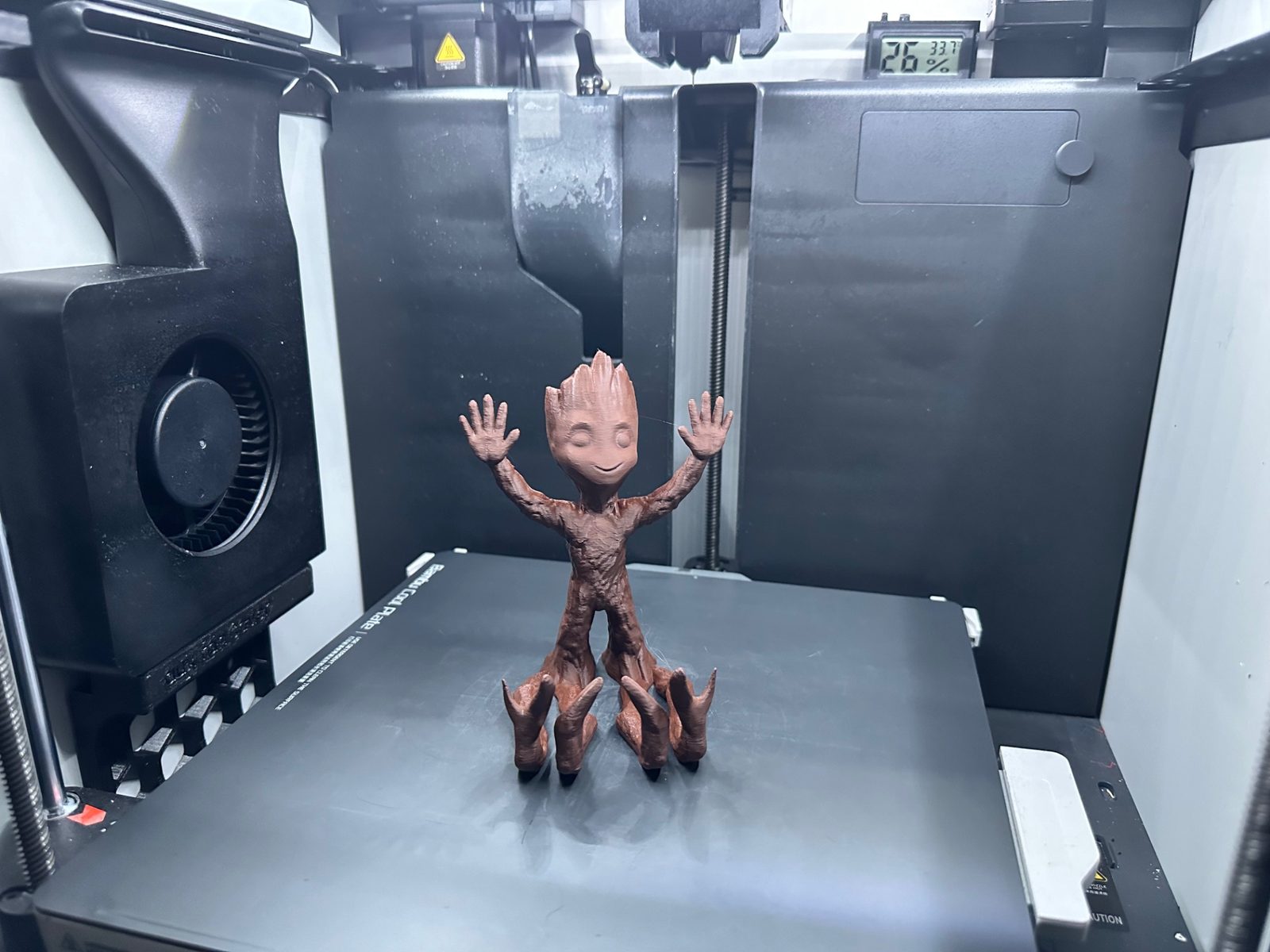 Groot Phone Holder — vue 1