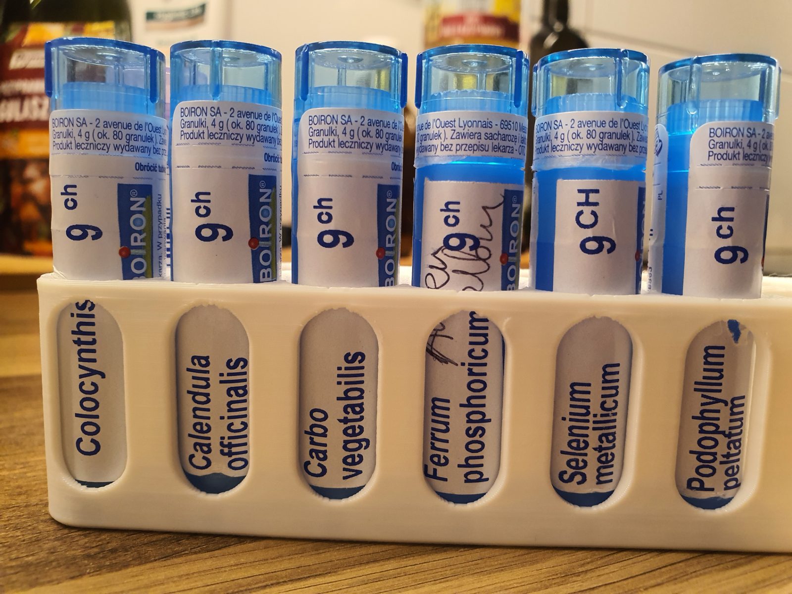 Homeopathic capsule container (Boiron) — vue 1