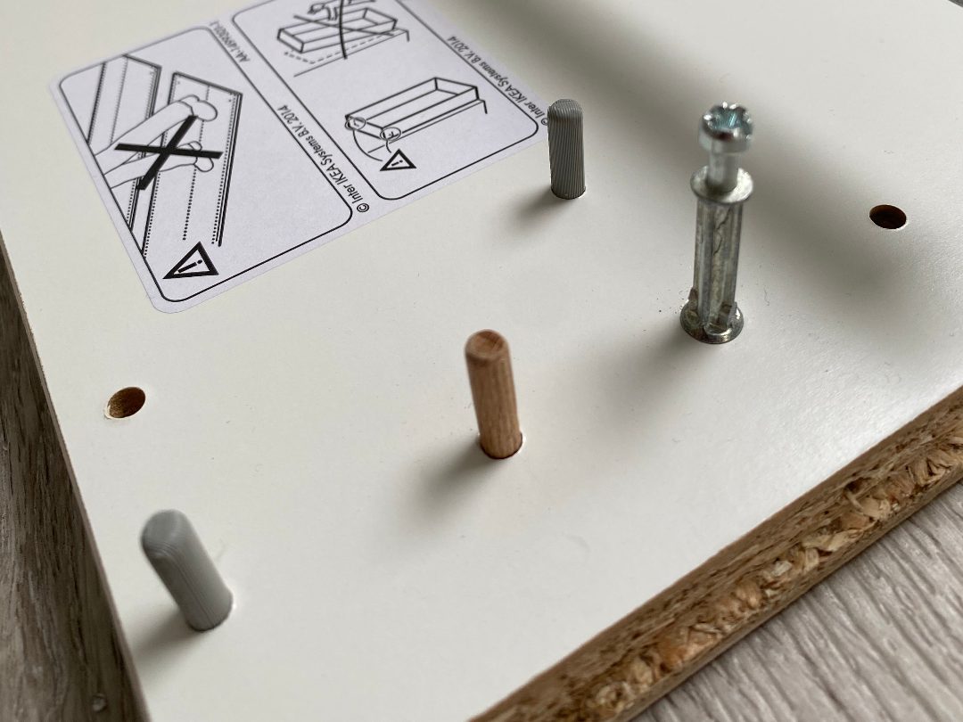 Ikea Pax Dübel — vue 1