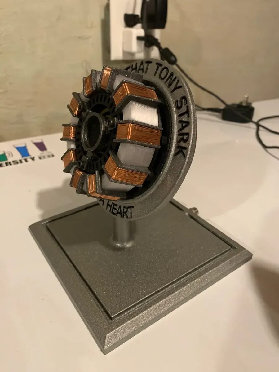 Iron Man Arc Reactor — vue 1