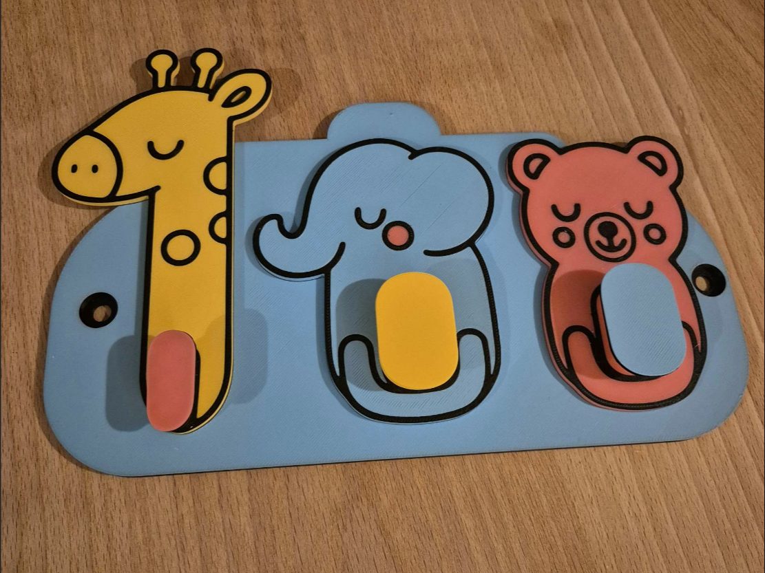 KIDS ROOM CLOTHES HANGER — vue 1