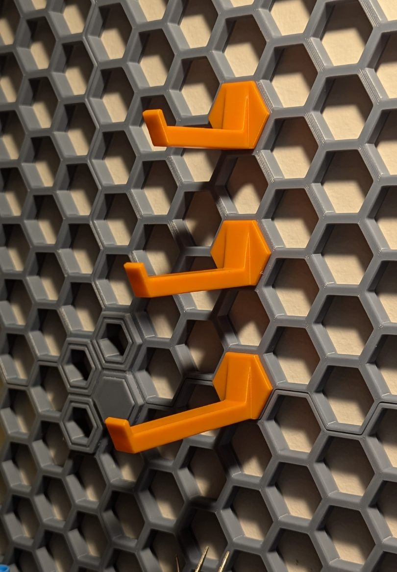 Longer EZ-Lock Hooks For HSW — vue 1