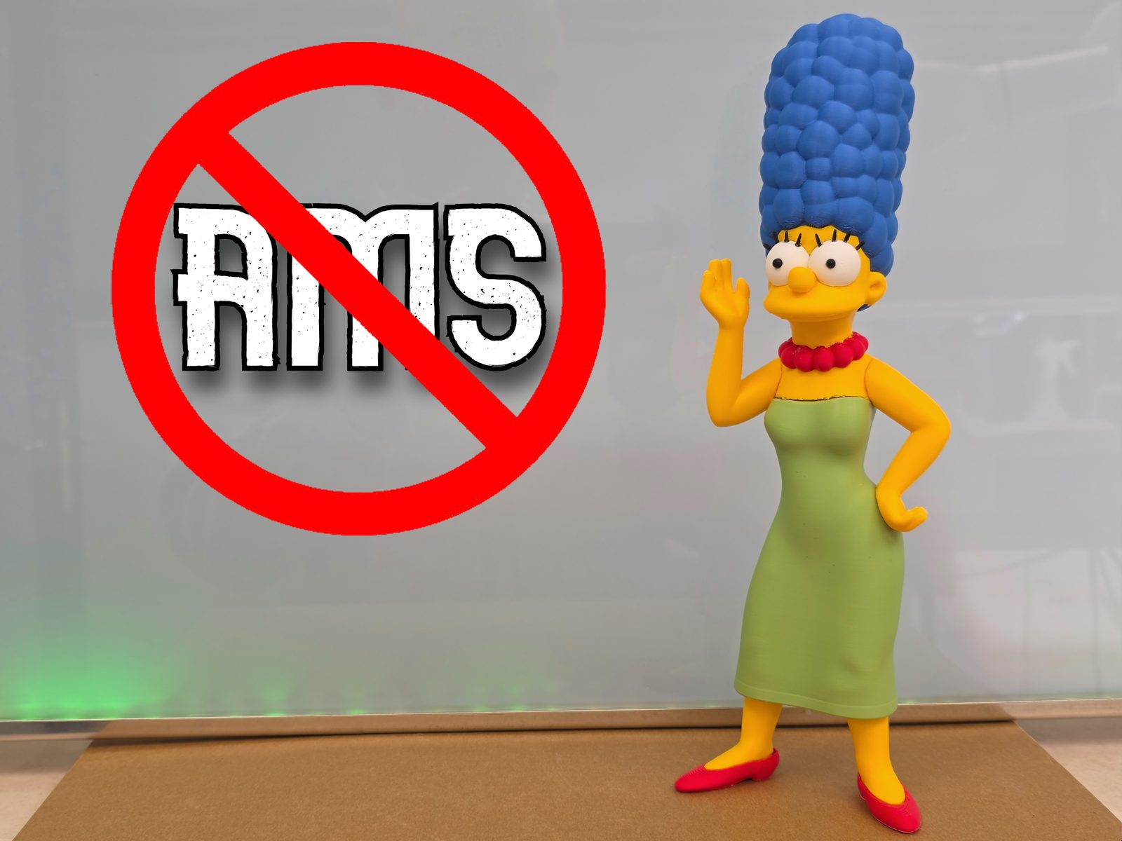Marge Simpson / — vue 1