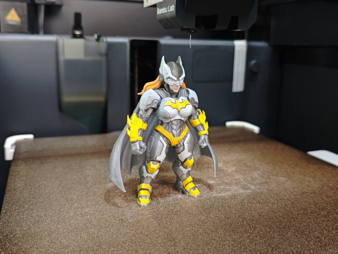 Mecha Batgirl — vue 1