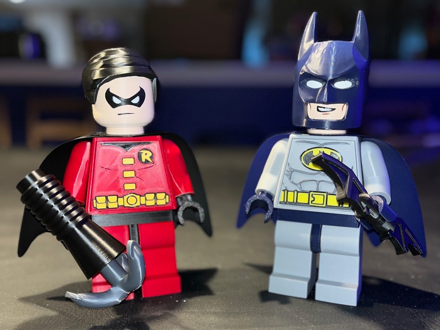 Mega-Brick Dynamic Duo Mini-Figures (5:1 Scale) — vue 1