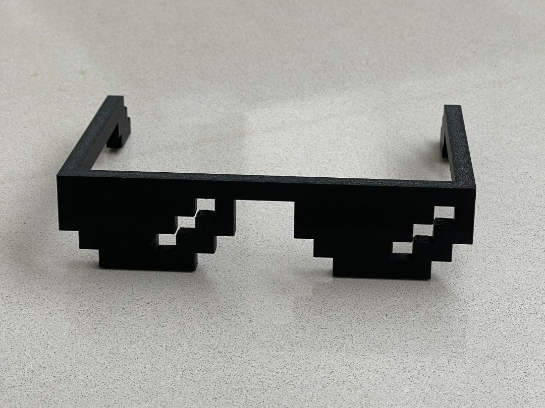 Minecraft Pixel Sunglasses — vue 1