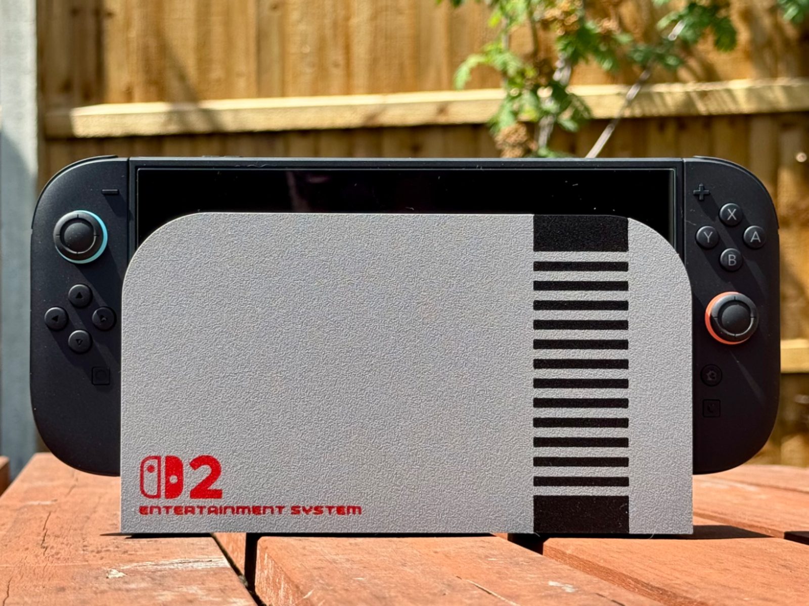Nintendo Switch 2 NES style dock face plate/facia — vue 1