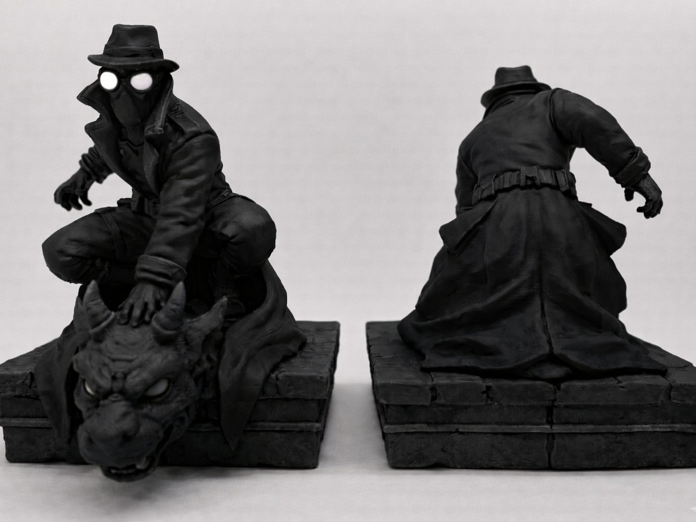Noir Vigilante: The Gargoyle Perch — vue 1